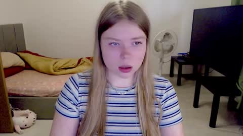 Jennyblonde and Emmabrunette online show from 10-14-25, 12:50