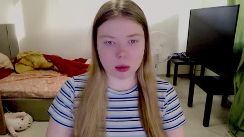 Jennyblonde and Emmabrunette online show from 01-17-26, 10:53
