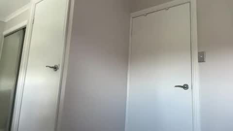 Snapshot of kittengirlxo chatting on 11-09-25, 02:10 kittengirlxo online show from 11-09-25, 02:10