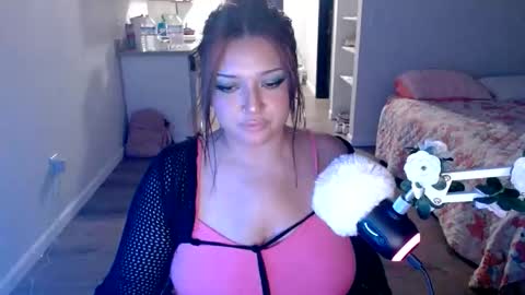 kittengonewild online show from 06-07-26, 03:54