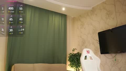 Snapshot of kittiesland chatting on 09-13-25, 08:41 Agatha online show from 09-13-25, 08:41