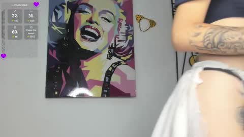 Snapshot of kitty__black__ chatting on 03-12-25, 09:45 KITTY online show from 03-12-25, 09:45