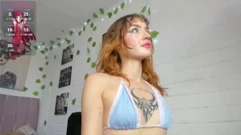 Snapshot of kitty__black__ chatting on 11-13-25, 08:19 KITTY online show from 11-13-25, 08:19