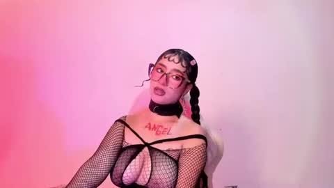Snapshot of kitty__chs chatting on 06-28-26, 11:22 kitty__chs online show from 06-28-26, 11:22