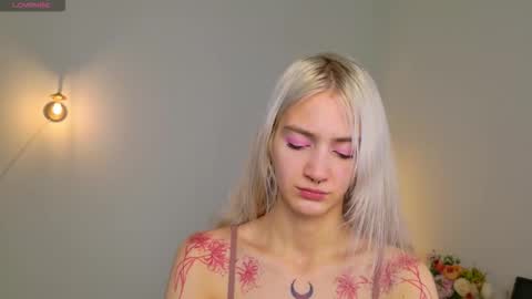 kitty__katty_ online show from 01-13-26, 09:20