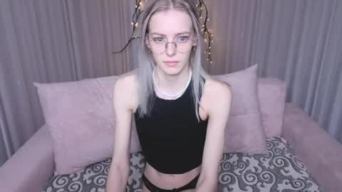 Kitty online show from 05-21-26, 12:50