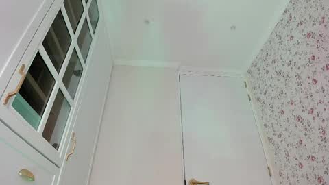 sophie online show from 05-26-26, 06:26