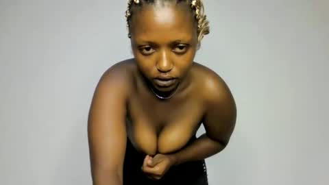 kitty_cattie online show from 02-11-26, 12:04