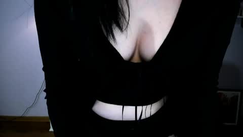 Snapshot of kitty_denise chatting on 04-07-26, 10:20 Denise online show from 04-07-26, 10:20