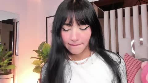 Snapshot of kitty_eliffe chatting on 11-12-25, 11:03 kitty online show from 11-12-25, 11:03