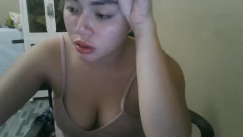 Snapshot of kitty_fussy chatting on 10-04-25, 05:22 kitty_fussy online show from 10-04-25, 05:22