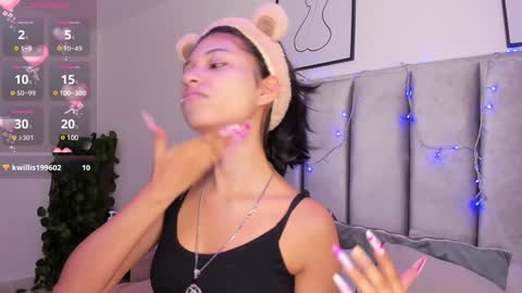 Camila online show from 01-07-25, 02:31