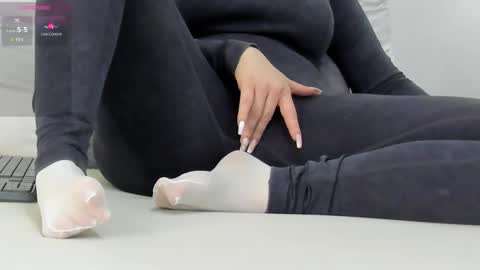 Snapshot of kitty_hot66 chatting on 11-28-25, 02:58 Katy online show from 11-28-25, 02:58