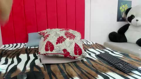 kitty_hot_sex_ online show from 02-27-26, 10:54