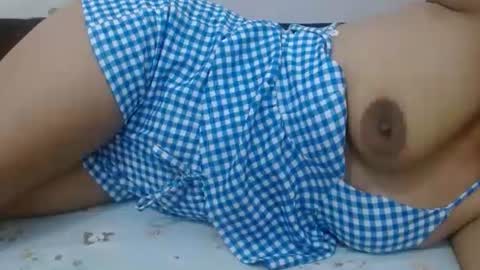 Snapshot of kitty_kheira chatting on 04-16-26, 11:29 Kheira online show from 04-16-26, 11:29