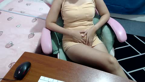 Snapshot of kitty_kity chatting on 12-20-24, 06:24 Kate online show from 12-20-24, 06:24