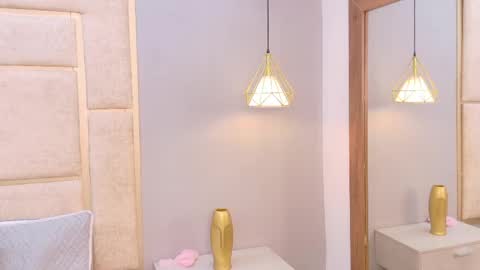 kitty_model online show from 05-20-26, 01:39