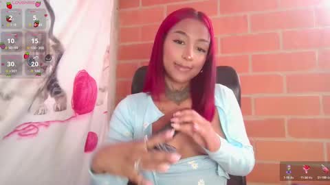 Snapshot of kitty_moon2 chatting on 10-08-25, 08:50 Kitty online show from 10-08-25, 08:50