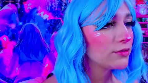 Snapshot of kitty_niki chatting on 12-13-25, 09:09 Nicol Gomez online show from 12-13-25, 09:09