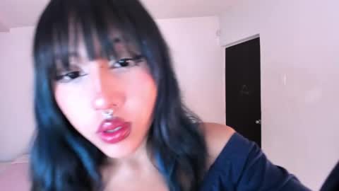 Kitty online show from 03-04-25, 09:51