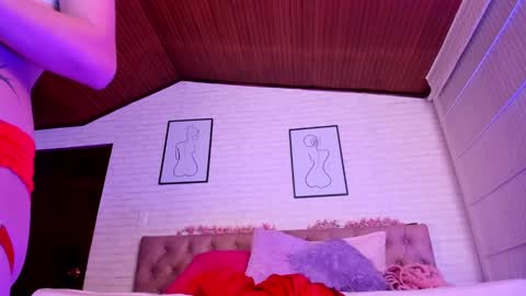 Kitty online show from 10-04-25, 09:18