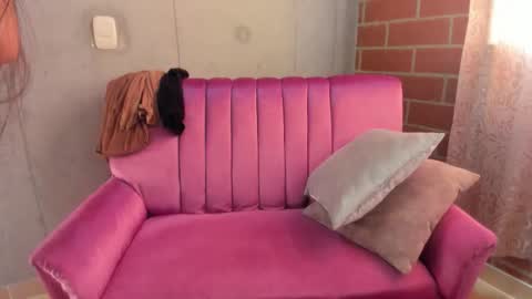 Snapshot of kitty_rose6147 chatting on 11-21-25, 12:15 kitty rose online show from 11-21-25, 12:15