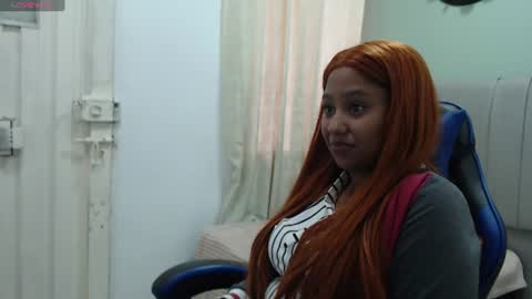 Snapshot of kitty_summer chatting on 06-30-26, 03:24 Summer online show from 06-30-26, 03:24