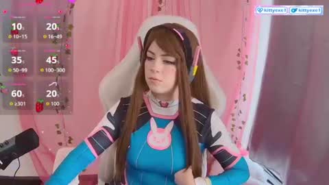 kittyexe1 online show from 07-15-26, 06:46