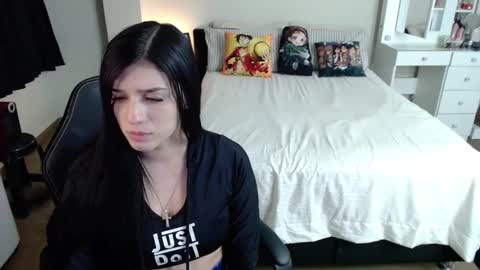 Isabel online show from 02-12-25, 05:37