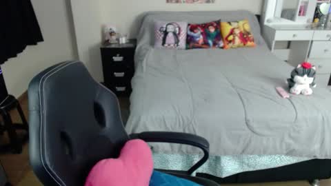 Isabel online show from 10-12-25, 09:36