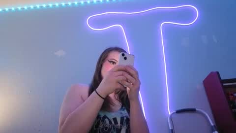 kittykat 1999 online show from 10-01-25, 04:40