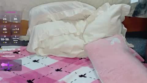 Snapshot of kittykisses3 chatting on 06-27-26, 06:13 kittykisses3 online show from 06-27-26, 06:13