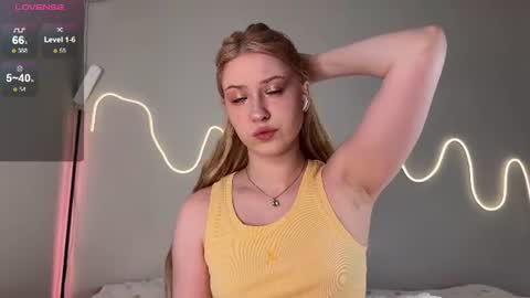 Snapshot of kittyloffe chatting on 06-18-26, 03:07 Monika online show from 06-18-26, 03:07