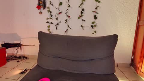 L          FOLLOW ME ON IG kittylu    online show from 01-18-25, 01:30