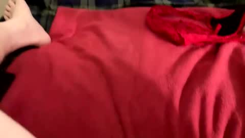 kittyneedsherdaddy online show from 12-15-25, 10:08