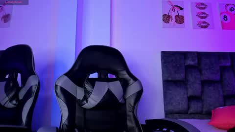 kitty online show from 04-18-26, 06:45