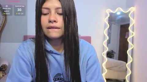 Kitty  online show from 10-08-25, 11:41