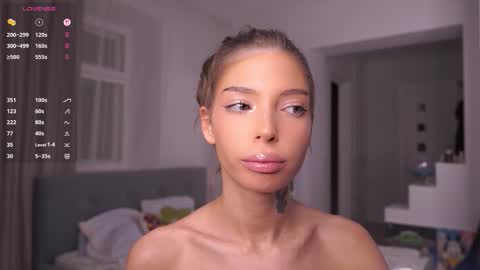 Alice online show from 12-14-25, 04:23