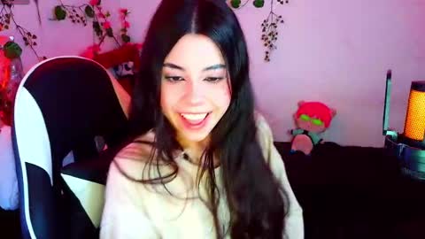 Kittyuwu  online show from 09-15-25, 01:05