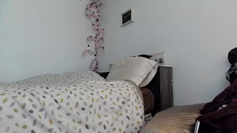 Kittyymaze online show from 05-26-26, 12:12