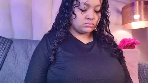 Snapshot of kity_hill chatting on 06-16-26, 03:20 Kitty Hill online show from 06-16-26, 03:20