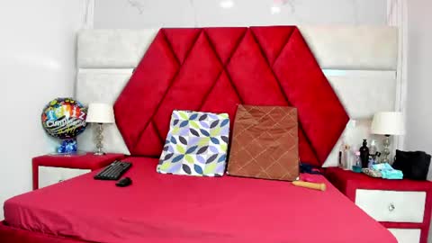 Luisa y Jairo online show from 07-24-26, 12:14