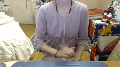 Snapshot of kiuminberry chatting on 01-14-26, 08:31 KiuminBerry online show from 01-14-26, 08:31