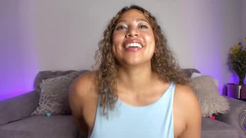 Snapshot of kiut_lili18 chatting on 09-12-25, 07:47 Lili online show from 09-12-25, 07:47