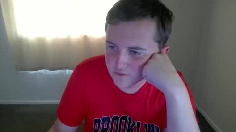 kiwi_twink21 online show from 03-05-26, 11:01