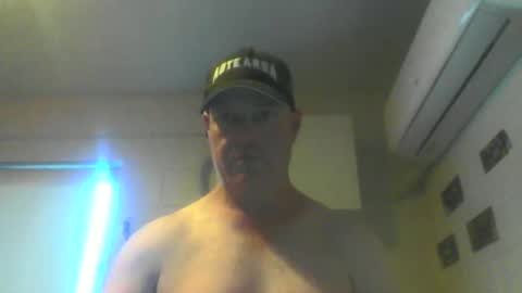 kiwiguy19773 online show from 12-11-24, 06:25