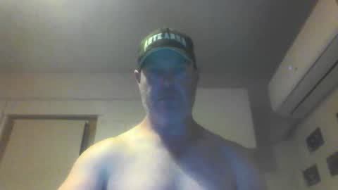 kiwiguy19773 online show from 12-24-24, 09:06