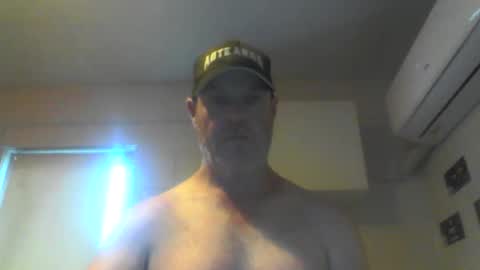 kiwiguy19773 online show from 01-26-25, 06:28