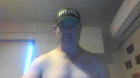 kiwiguy19773 online show from 02-02-25, 07:30