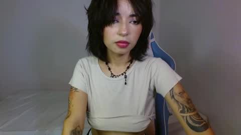 kiyu online show from 12-07-24, 01:36